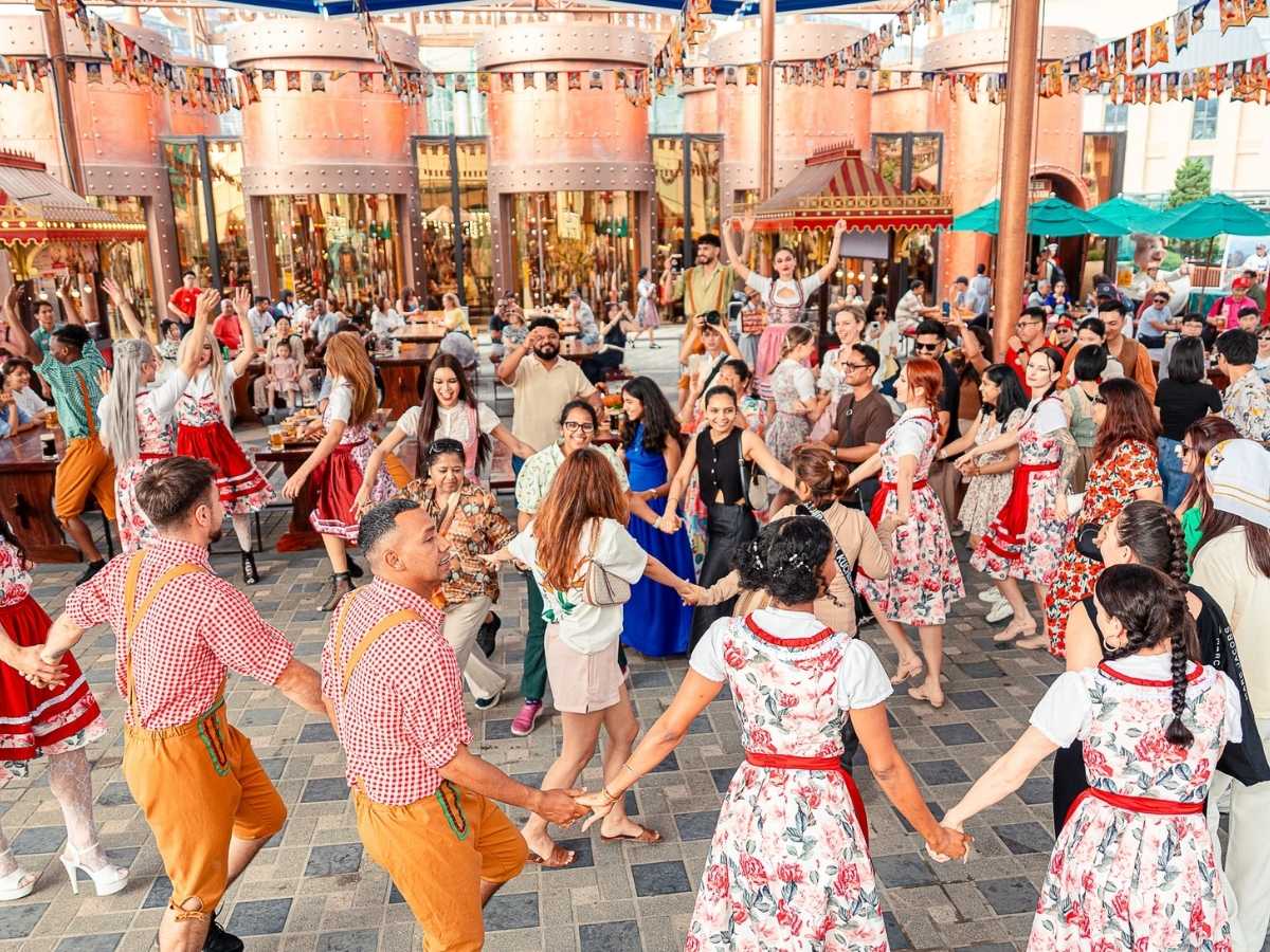 Ngoài cảnh đẹp và khí hậu dễ chịu, mùa hè 2026 tại Sun World Ba Na Hills còn sôi động hơn với Lễ hội Mặt Trời.