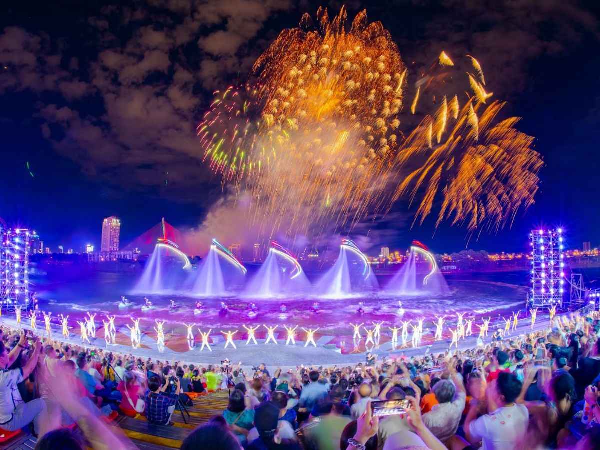 Tour Đà Nẵng trọn gói mùa pháo hoa gồm nhiều hạng mục khác nhau giúp du khách thuận tiện hơn trong quá trình du lịch và trải nghiệm.