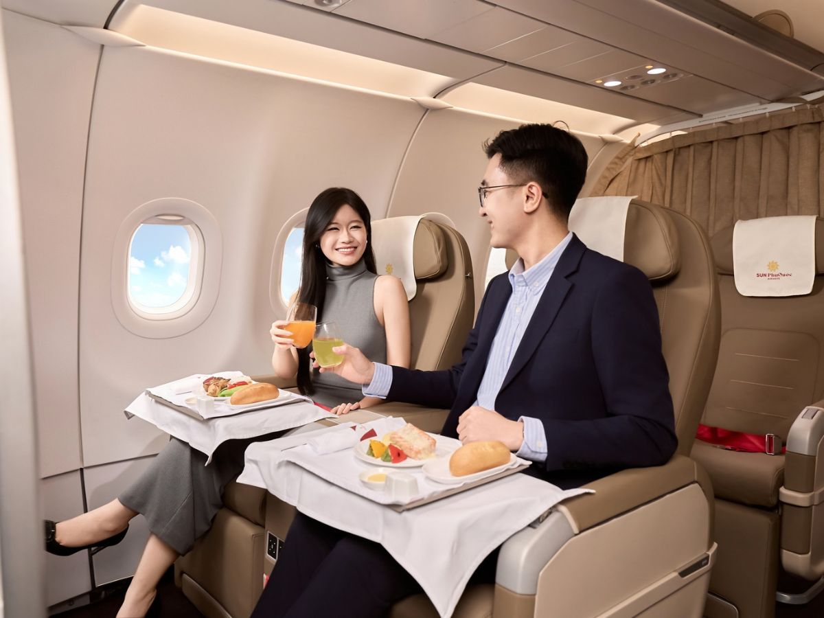Du khách nên có sự chuẩn bị sớm về các khoản chi phí vé đi lại, lưu trú cũng như vui chơi tại các điểm đến hot của miền Trung dịp hè. 