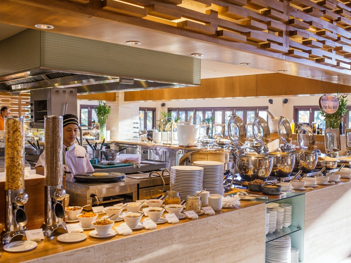 Quầy line đa dạng tại nhà hàng Epice.