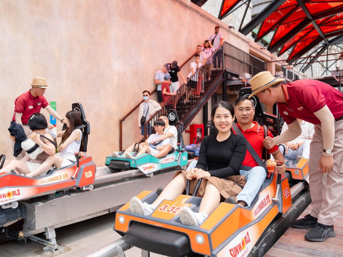 Khu vui chơi Fantasy Park ở Bà Nà Hills là tổ hợp đa dạng các trò chơi phù hợp với nhiều nhóm khách khác nhau.