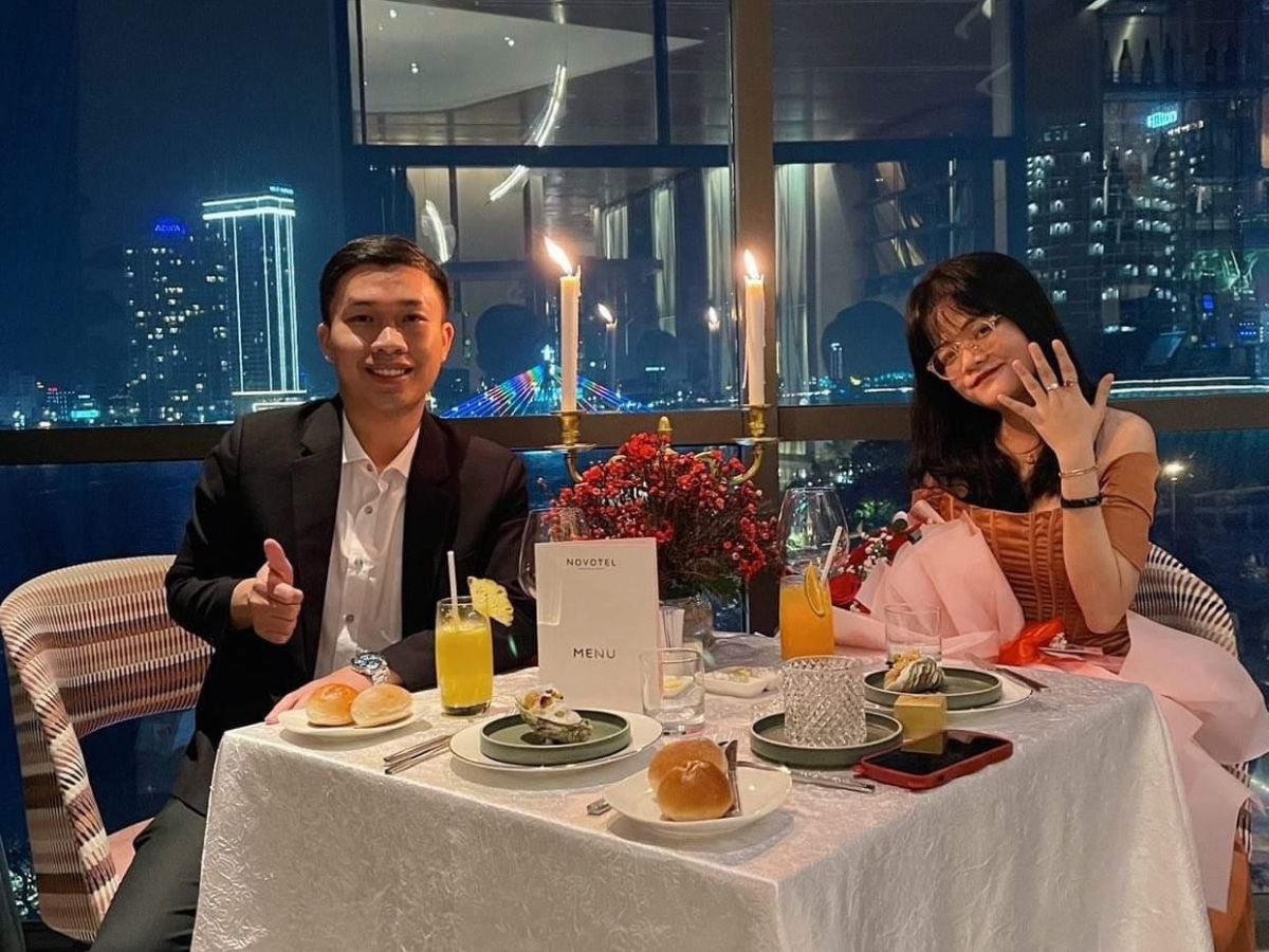 Novotel Danang Premier Han River hỗ trợ setup các bữa ăn lãng mạn theo yêu cầu của khách.