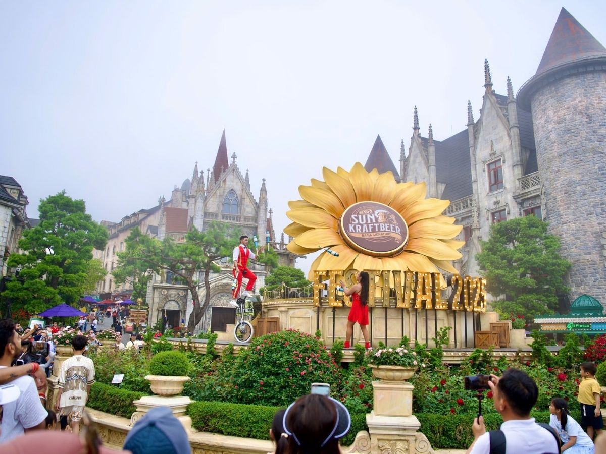 Nếu có thêm thời gian, du khách có thể ghé thăm Sun World Ba Na Hills.