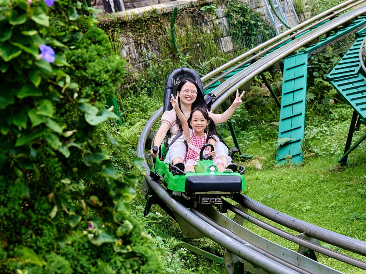 Chuyến du lịch Đà Nẵng sẽ trở nên thú vị hơn khi du khách ghé chơi và trải nghiệm ở Sun World Ba Na Hills.
