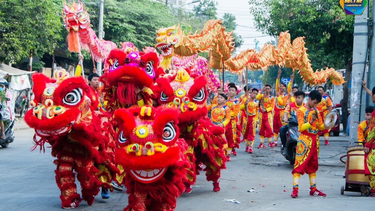 Múa Lân Sư Rồng - biểu tượng cho niềm vui, may mắn và thịnh vượng trong văn hóa Á Đông