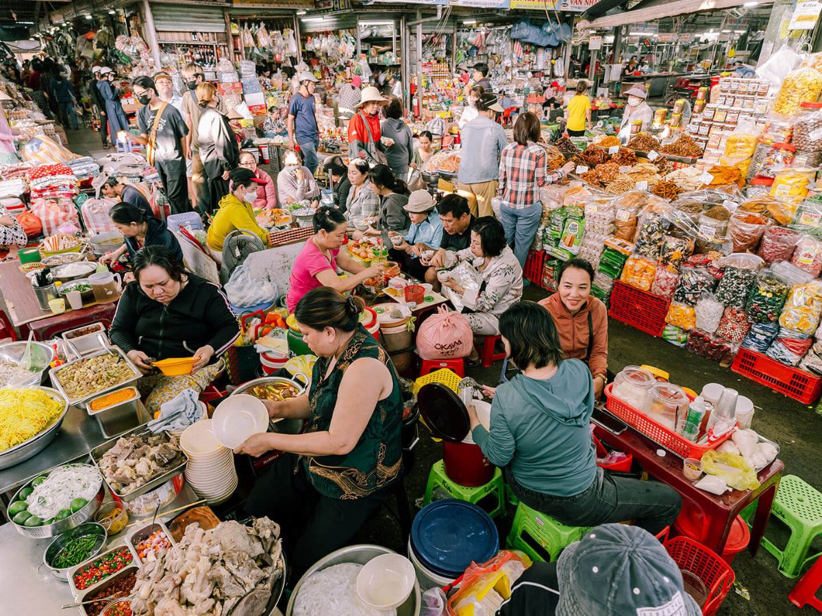 Mua món ngon Đà Nẵng về làm quà