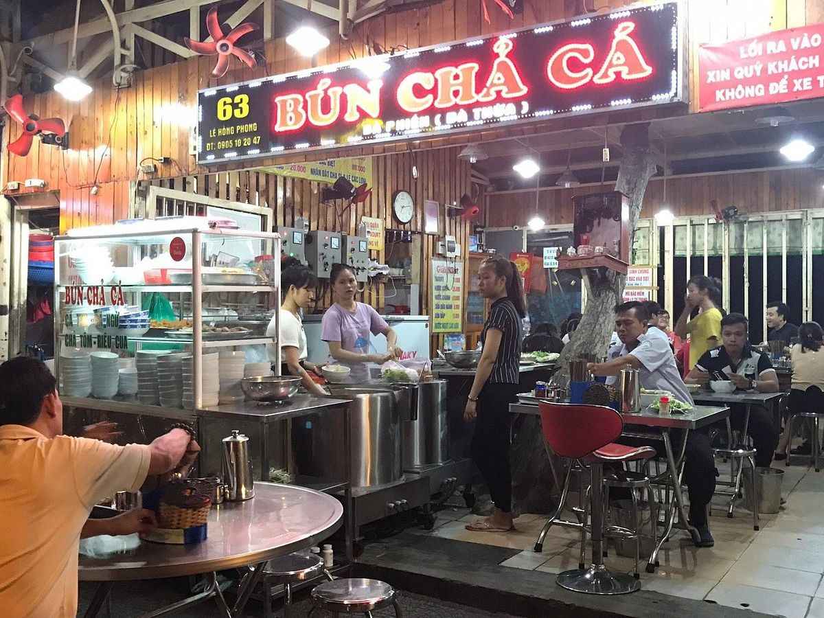 Quán bún chả cá Bà Phiến Đà Nẵng nổi tiếng được đông đảo thực khách ghé đến Quán bún chả cá Bà Phiến Đà Nẵng nổi tiếng được đông đảo thực khách ghé đến