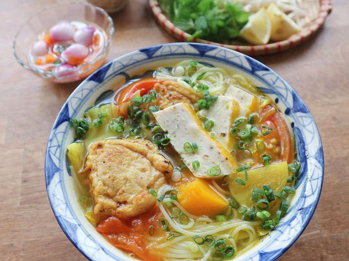 Bún chả cá Đà Nẵng thơm ngon với sự hòa quyện của nhiều nguyên liệu Bún chả cá Đà Nẵng thơm ngon với sự hòa quyện của nhiều nguyên liệu