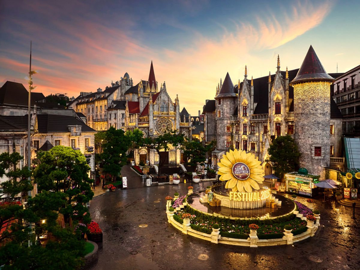 Làng Pháp cổ kính ở Sun World Ba Na Hills là địa điểm không thể bỏ lỡ khi du lịch Đà Nẵng Làng Pháp cổ kính ở Sun World Ba Na Hills là địa điểm không thể bỏ lỡ khi du lịch Đà Nẵng