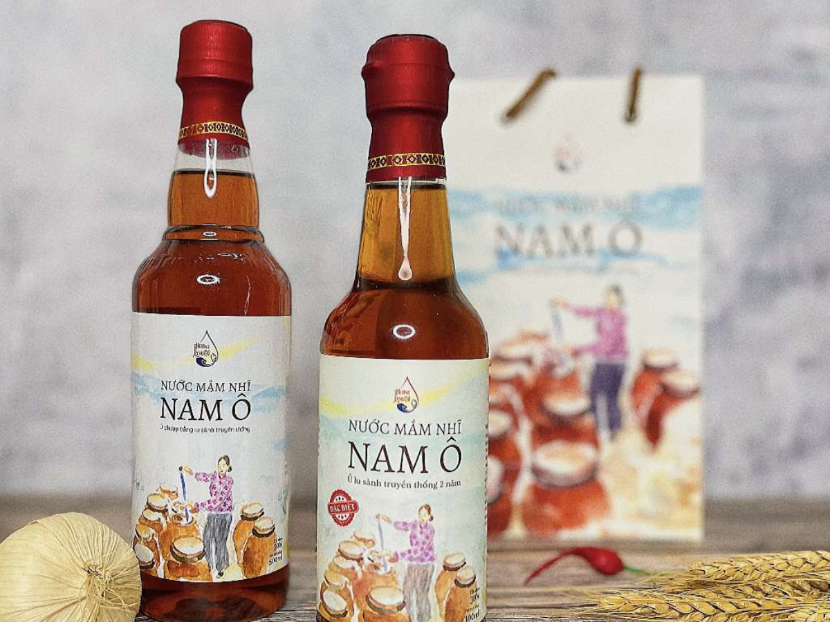 Chai nước mắm nam ô đặc sản Đà Nẵng Chai nước mắm nam ô đặc sản Đà Nẵng