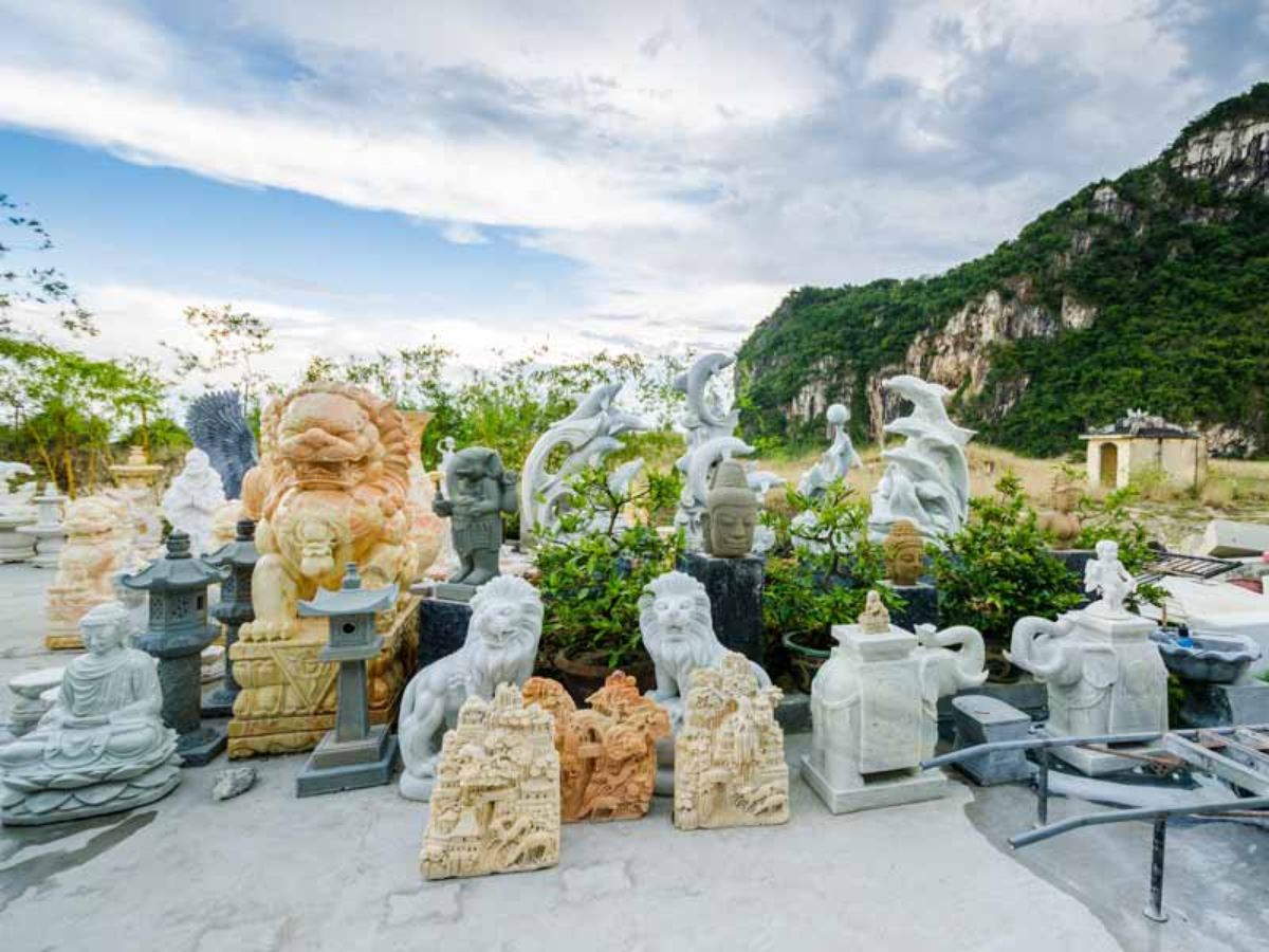 Làng đá mỹ nghệ Non Nước với nhiều sản phẩm độc đáo