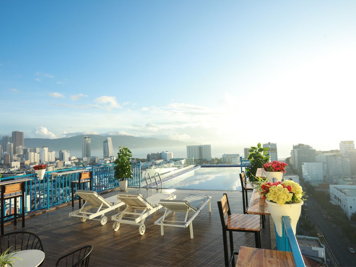 Du khách nên chọn nơi lưu trú ở Đà Nẵng phù hợp với mục đích chuyến đi. 
