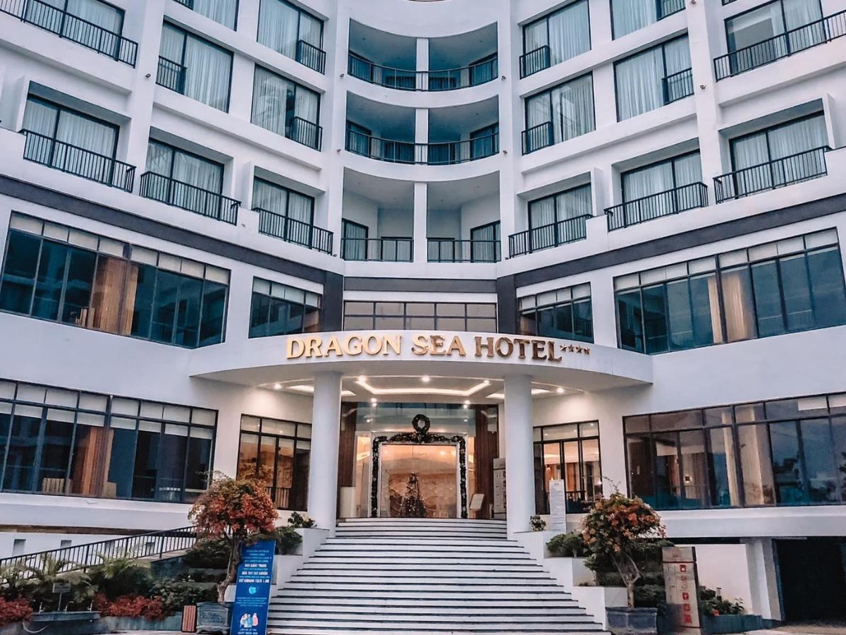 Dragon Sea Hotel là khách sạn nằm gần cầu Rồng, Đà Nẵng