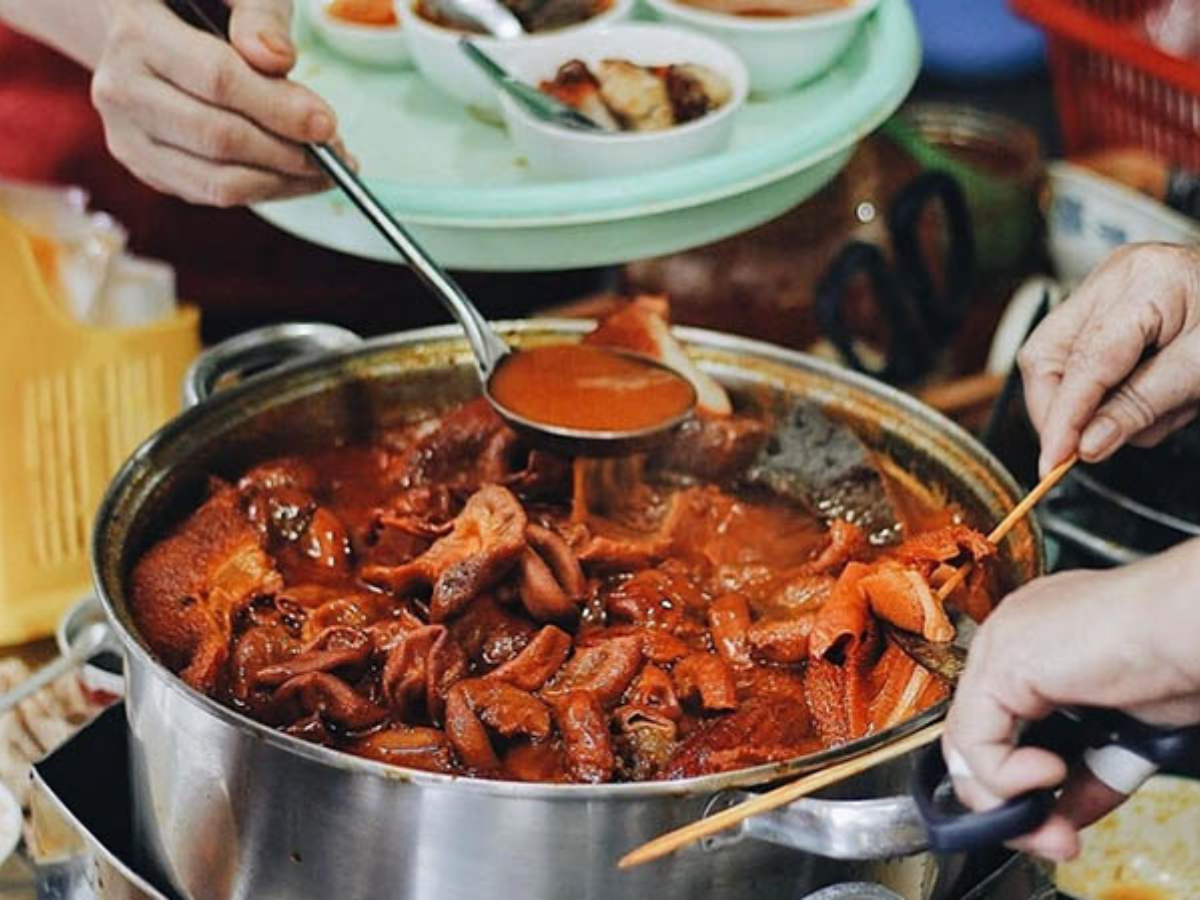 Nồi phá lấu vàng um hấp dẫn