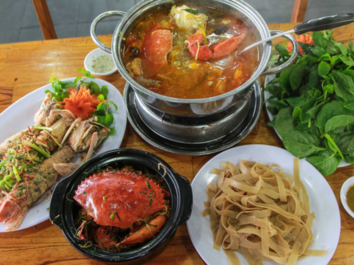 Nồi lẩu cua thơm ngon hấp dẫn