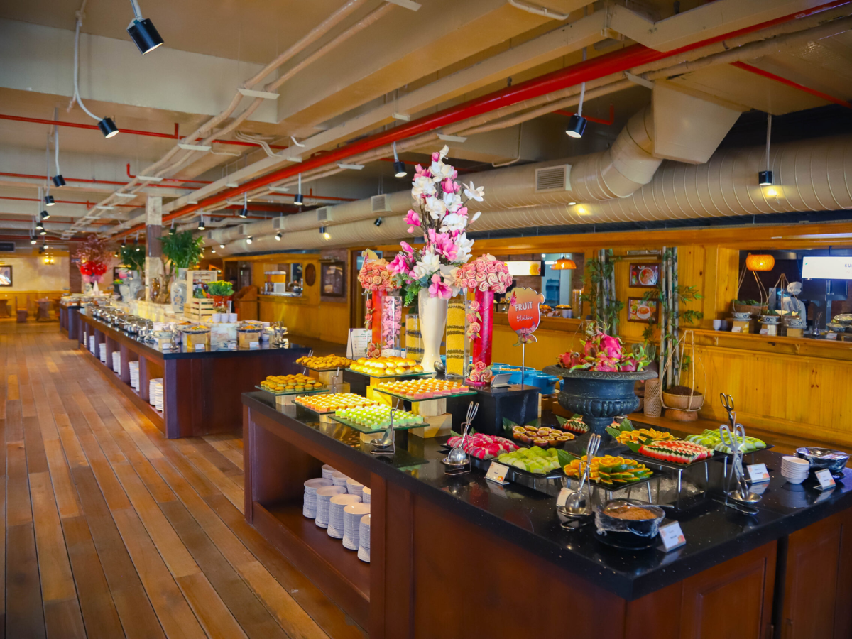 Không gian quầy line sang trọng tại Beer Plaza