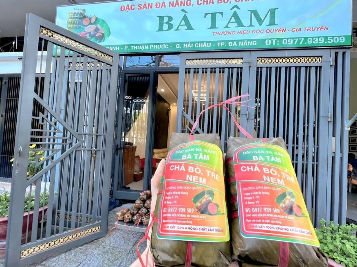 Cơ sở chả bò Bà Tâm đã xây dựng được sự tin tưởng từ khách du lịch và người dân địa phương suốt nhiều năm