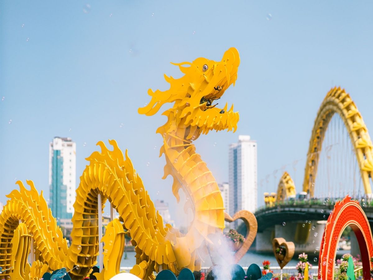 Thành phố biển Đà Nẵng là lựa chọn lý tưởng trong dịp Tết Âm lịch nhờ khí hậu ôn hòa.