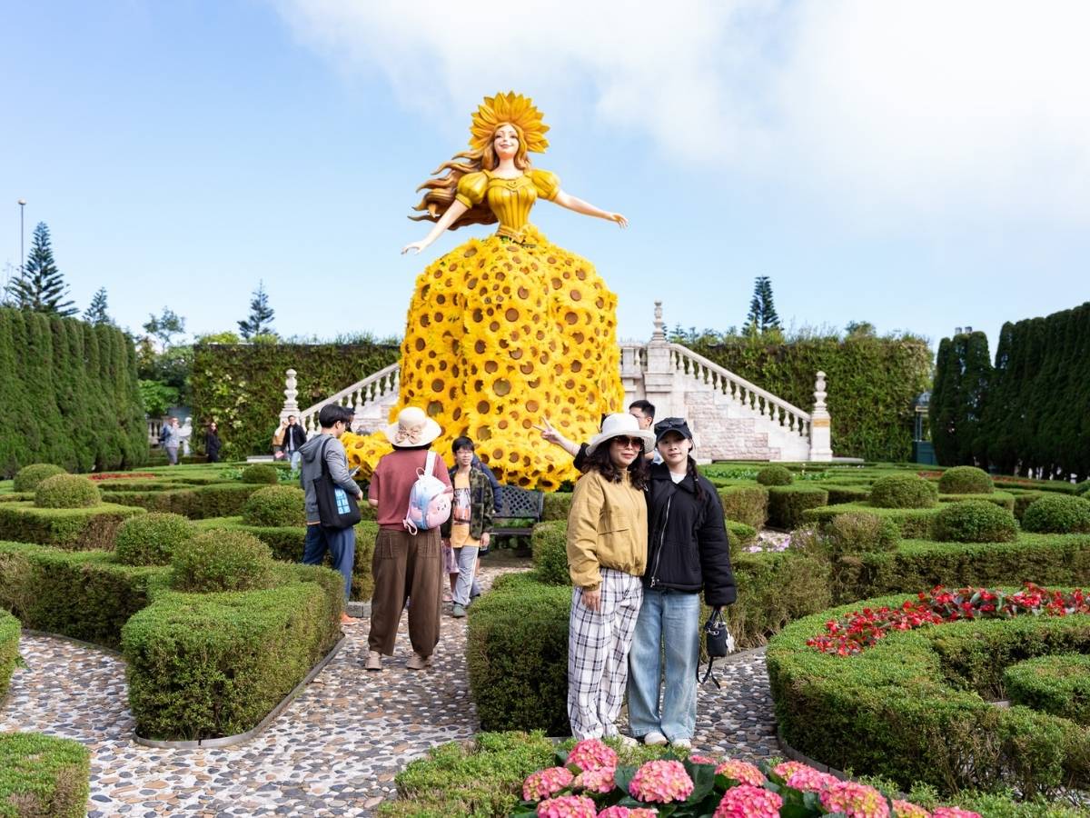 Khởi hành sớm để lên Sun World Ba Na Hills, trải nghiệm tuyến cáp treo dài kỷ lục, ngắm toàn cảnh núi rừng hùng vĩ