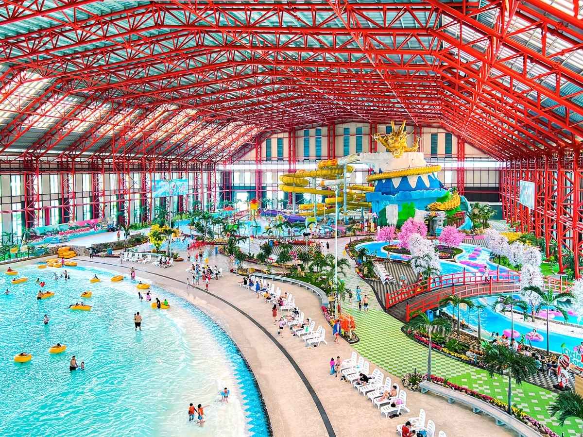 Công viên nước Mikazuki 365 Đà Nẵng là khu vui chơi nước trong nhà lớn nhất Việt Nam. (Nguồn: Sưu tầm)