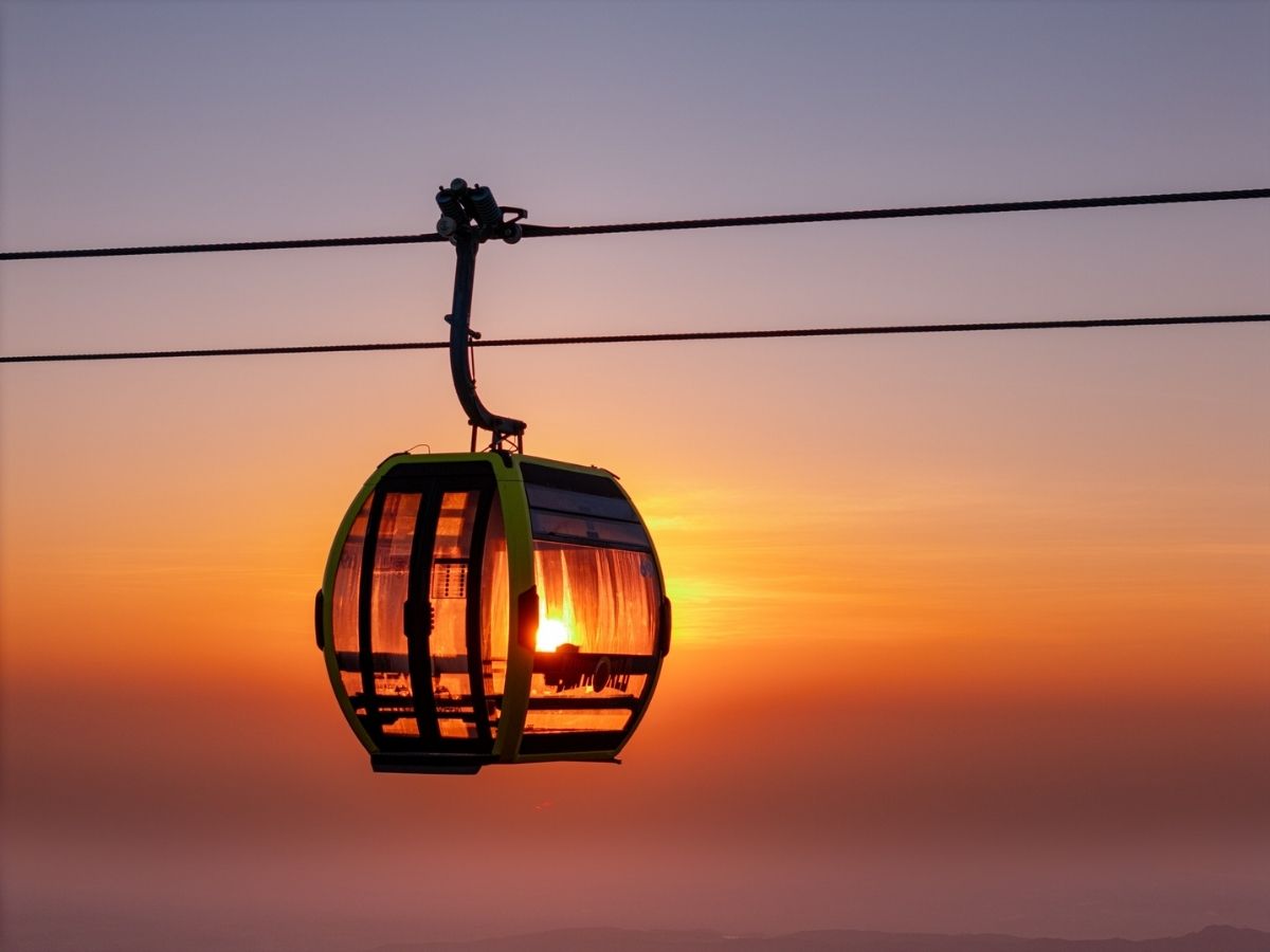 Bạn có thể kết hợp chụp ảnh tại Sun World Ba Na Hills cùng hành trình tham quan và trải nghiệm các công trình biểu tượng nổi tiếng.