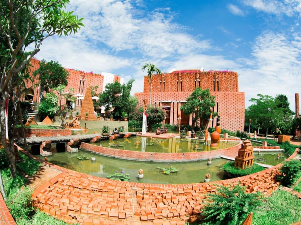 Công viên Đất nung Thanh Hà tại Hội An