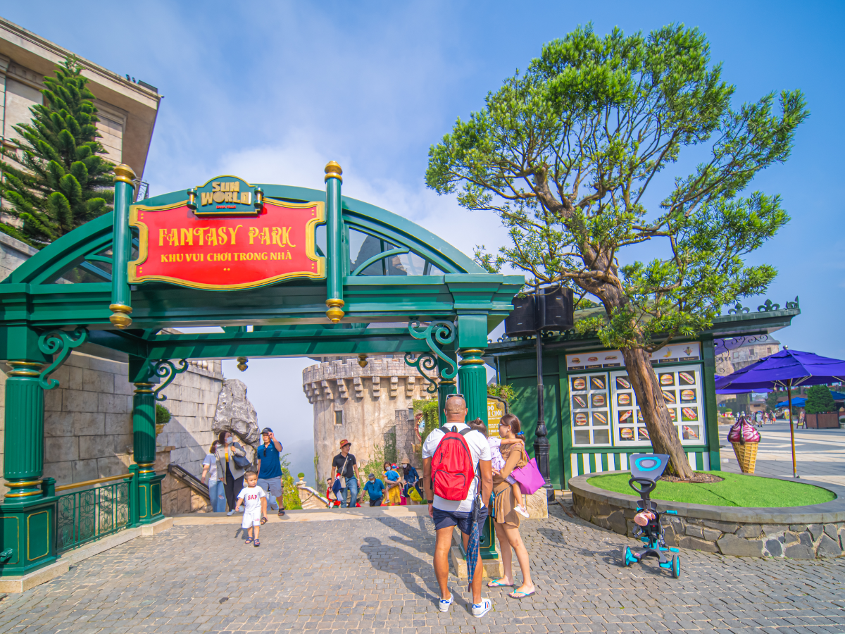 Trải nghiệm khu vui chơi hấp dẫn tại Sun World Ba Na Hills.