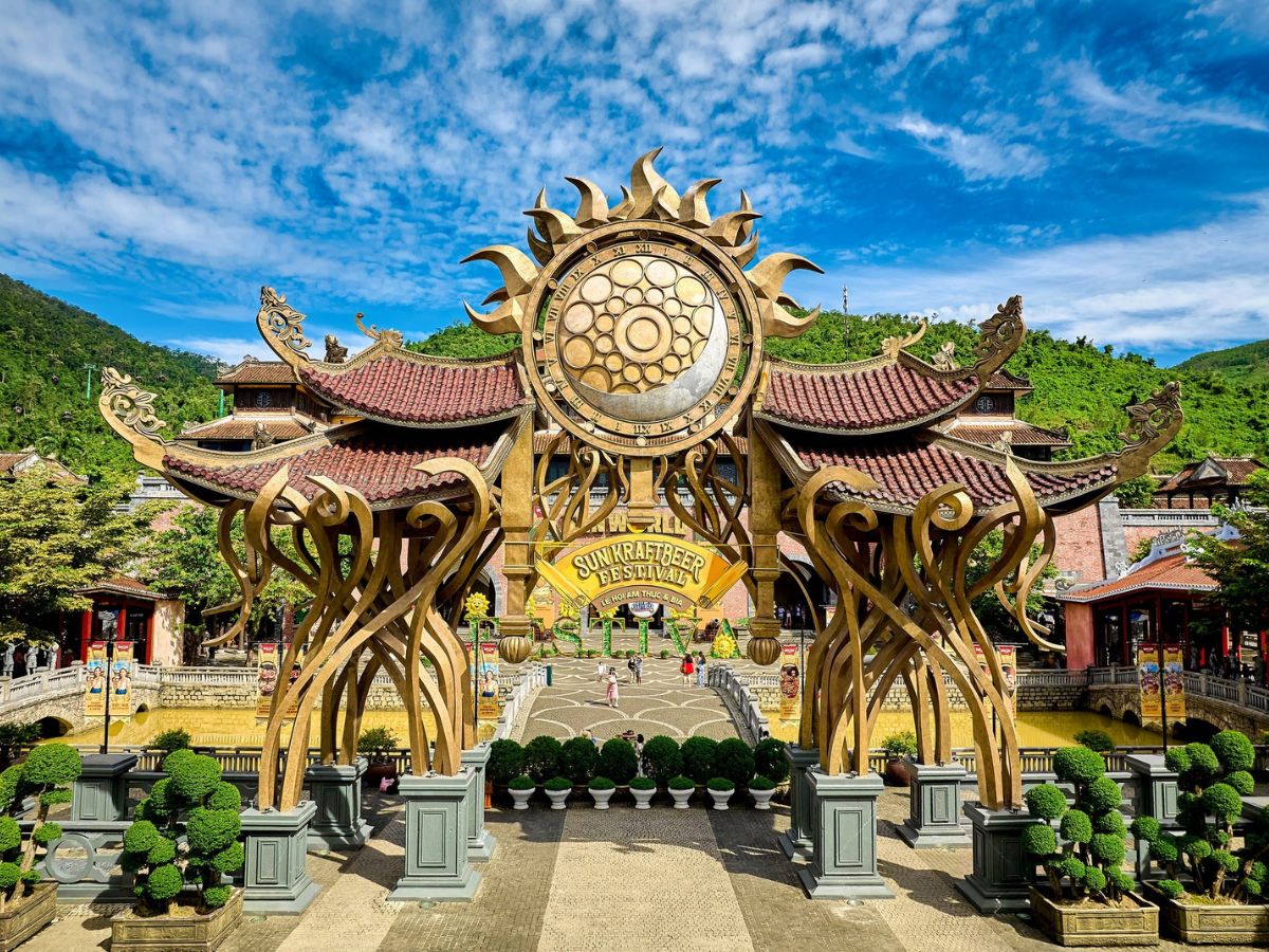 Vui chơi trải nghiệm ở Sun World Ba Na Hills sẽ giúp du khách có được nhiều kỷ niệm đẹp ở Đà Nẵng.