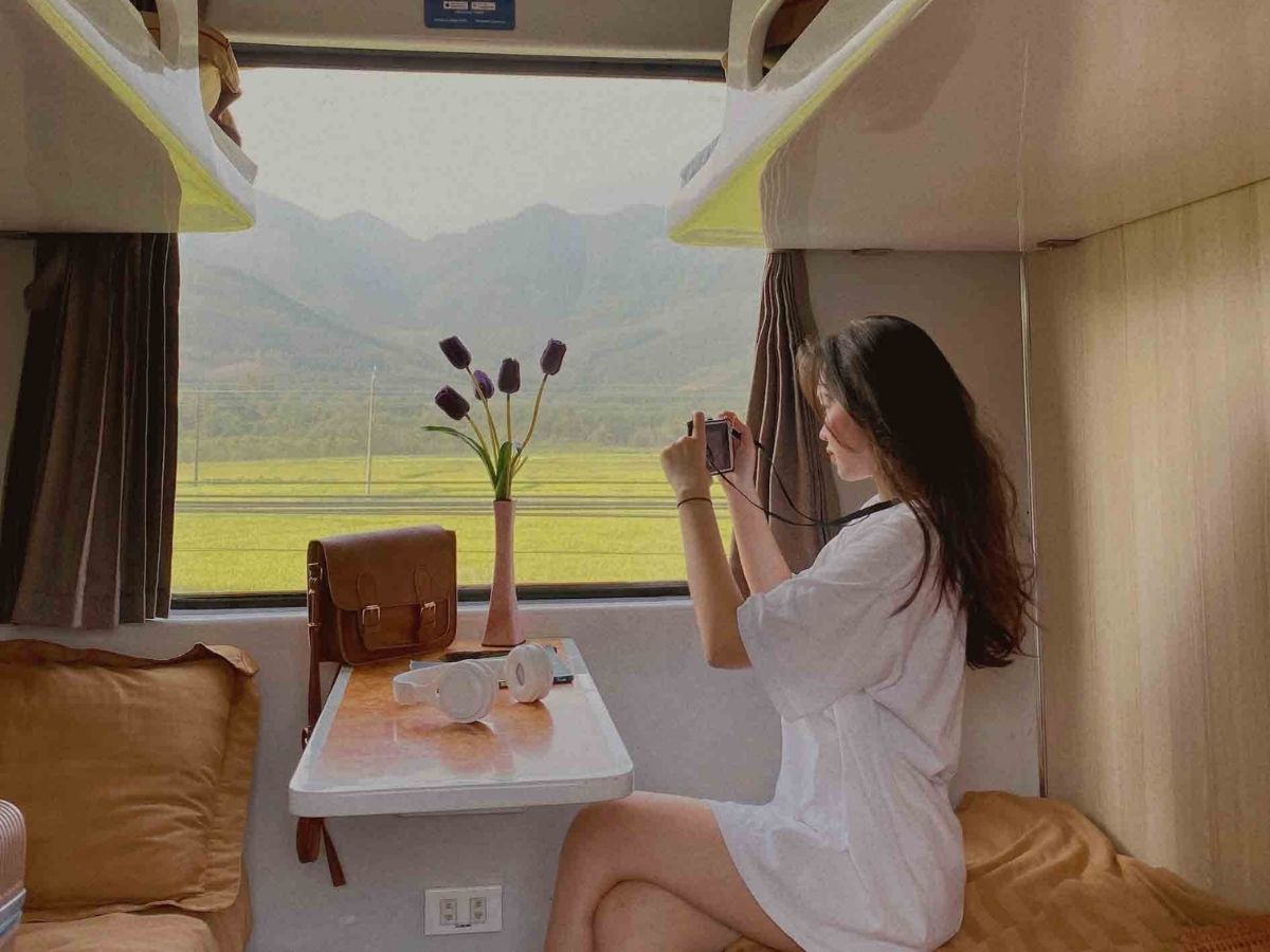 Sự phát triển công nghệ giúp việc đặt vé tàu đi Đà Nẵng trở nên nhanh chóng.